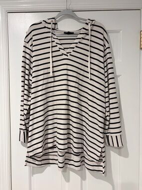 Jane and Delancey White and Black Striped Hooded Pullover